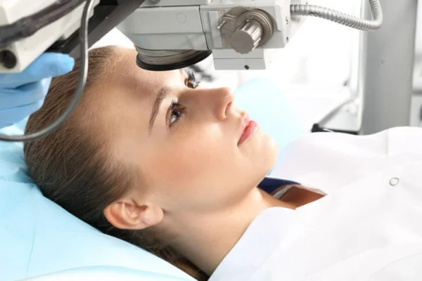 Lasik Ameliyatı