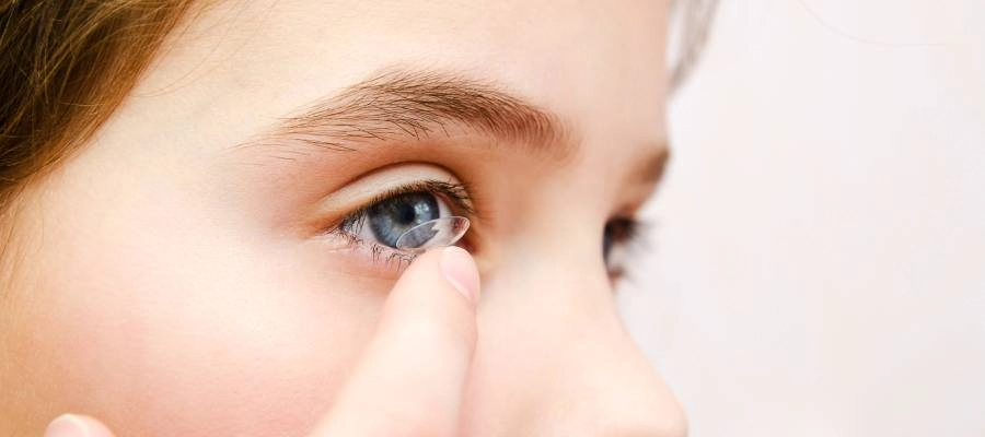 Astigmat Nedir? Belirtileri ve Günlük Hayata Etkisi